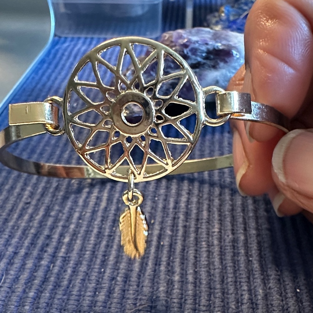 Bohemian Gold Dreamcatcher Bracelet